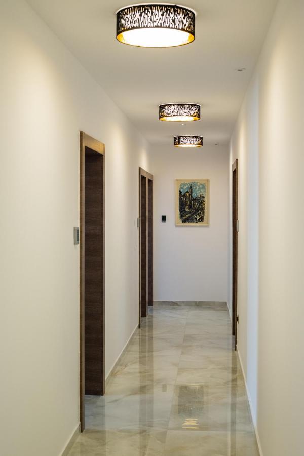 Rooms & Apartments Toni Stobreč Extérieur photo