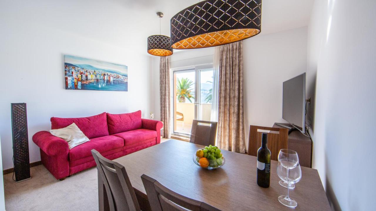 Rooms & Apartments Toni Stobreč Extérieur photo