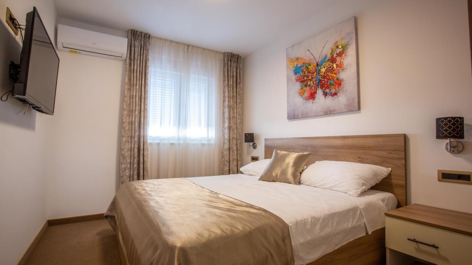 Rooms & Apartments Toni Stobreč Extérieur photo
